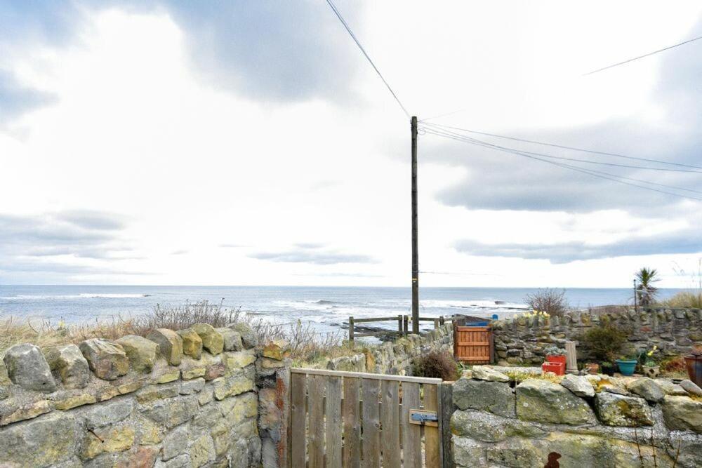 Creel Cottage Amble Exterior photo